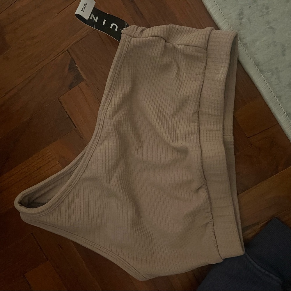 Equinox sports bra NWT